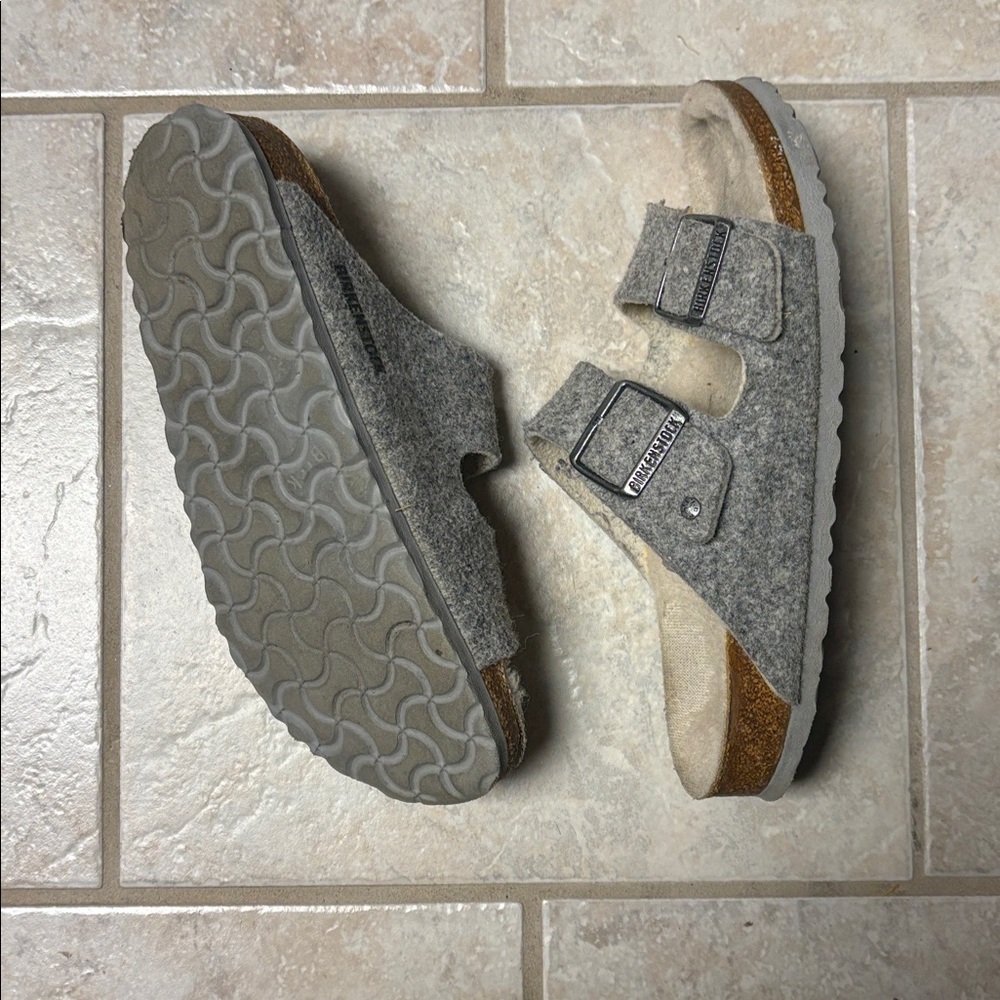 Birkenstock Arizona Rivet Wool Shearling Sandals - Picture 6 of 6